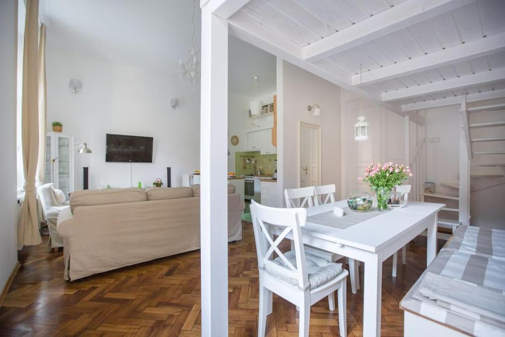 ✯Genius Apartment✯Fullyequipped✯Parking Загреб Екстериор снимка